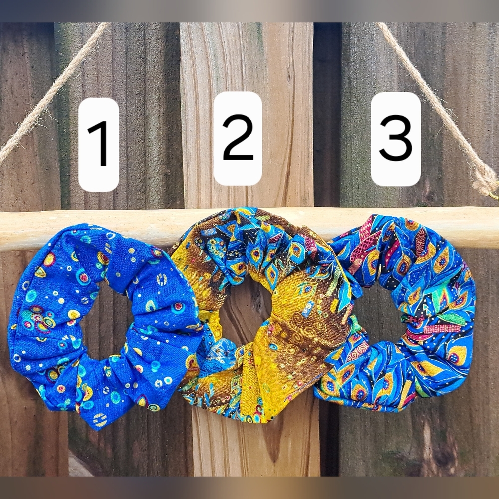 ONE Colorful Scrunchie Hair Tie Blue Cotton Dots Peacock Theme